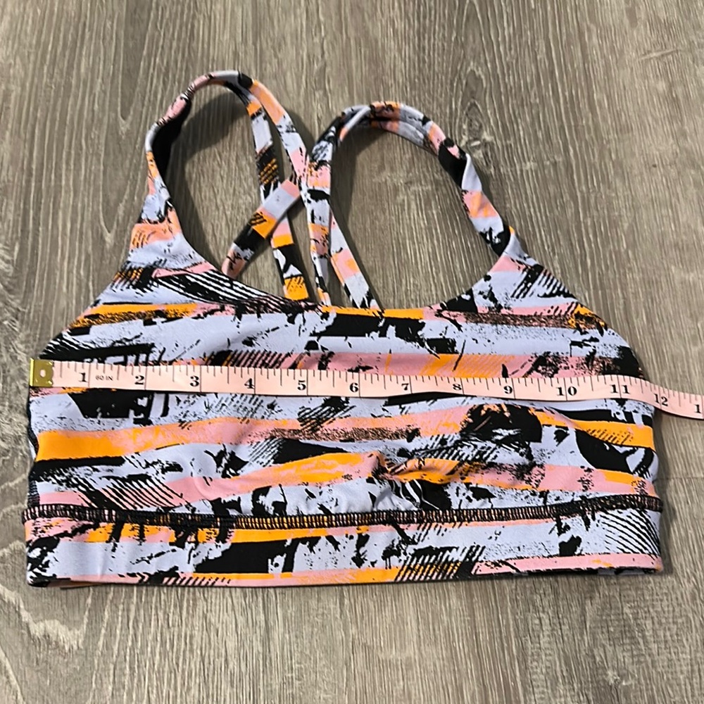 Lululemon Women's Sz 4 Energy Athletic Workout Yoga Cross Strap Sports Bra - Picture 8 of 8